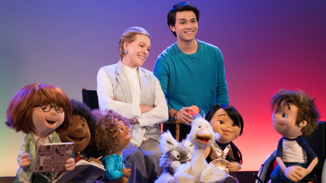 Julie's Greenroom 1. Sezon 11. Bölüm izle