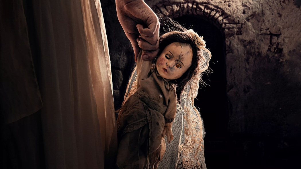 La nina de la comunion izle