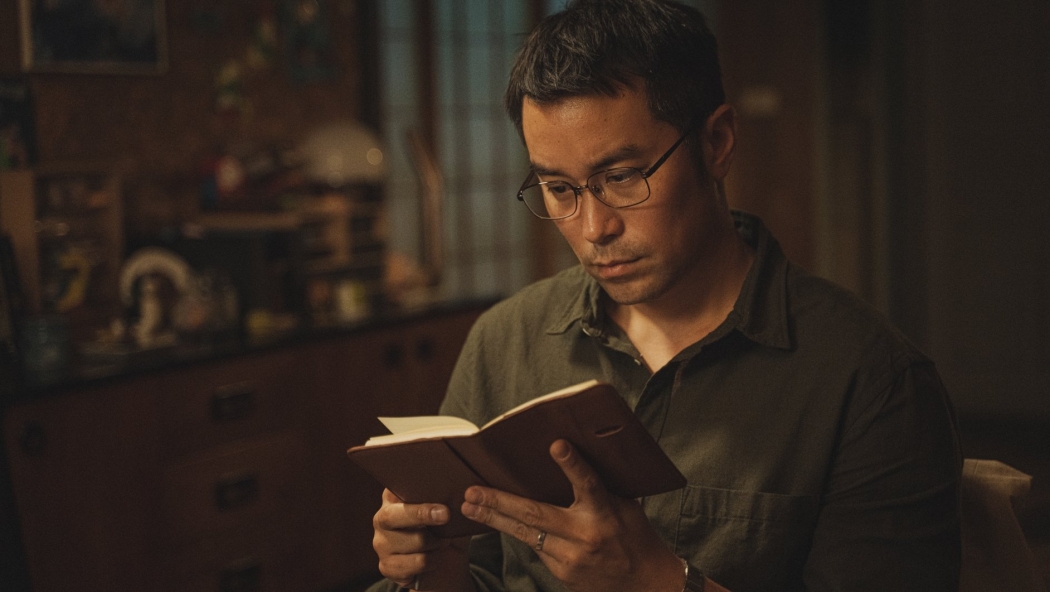 Yalanlar ve Gerçekler izle